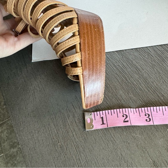 Stuart Weitzman Beige Leather Heels Sandals Stiletto 7.5 - Picture 10 of 11